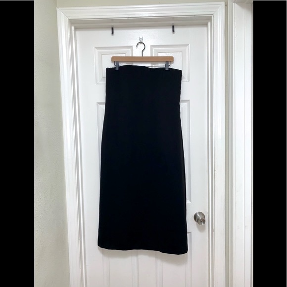 Tuckernuck Strapless Noir Crepe Marin Dress - Picture 6 of 13